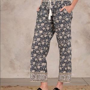 Brand New SUNDANCE RESORTWEAR BEACH LOUNGE Emani PANTS  LARGE